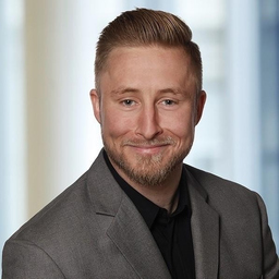 Dennis Kortt