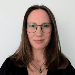 Nina Schuster