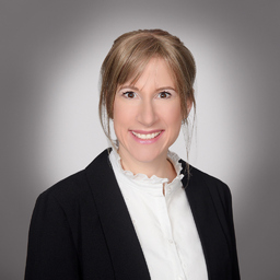 Mag. Julia Schmitz