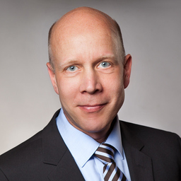 Dr. Ralf Egger