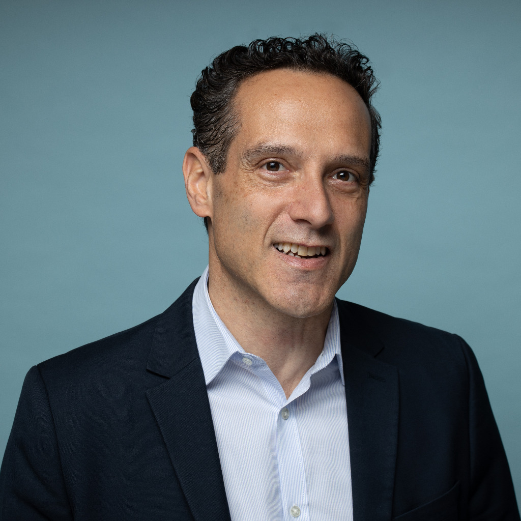 Dr. Luigi Ghezzi Field Sales Representative / Key Account Manager