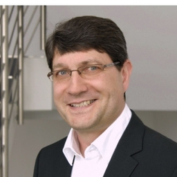 Wolfgang Rüth