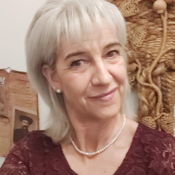 Katalin Turi