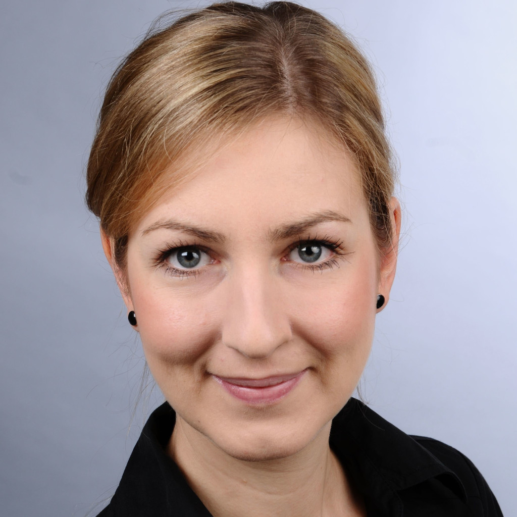 Social Media Profilbild Kathrin Mertin Hamburg