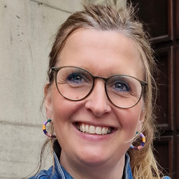 Stefanie Gouderwis