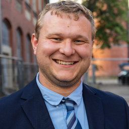 Dr. Marcus Hering