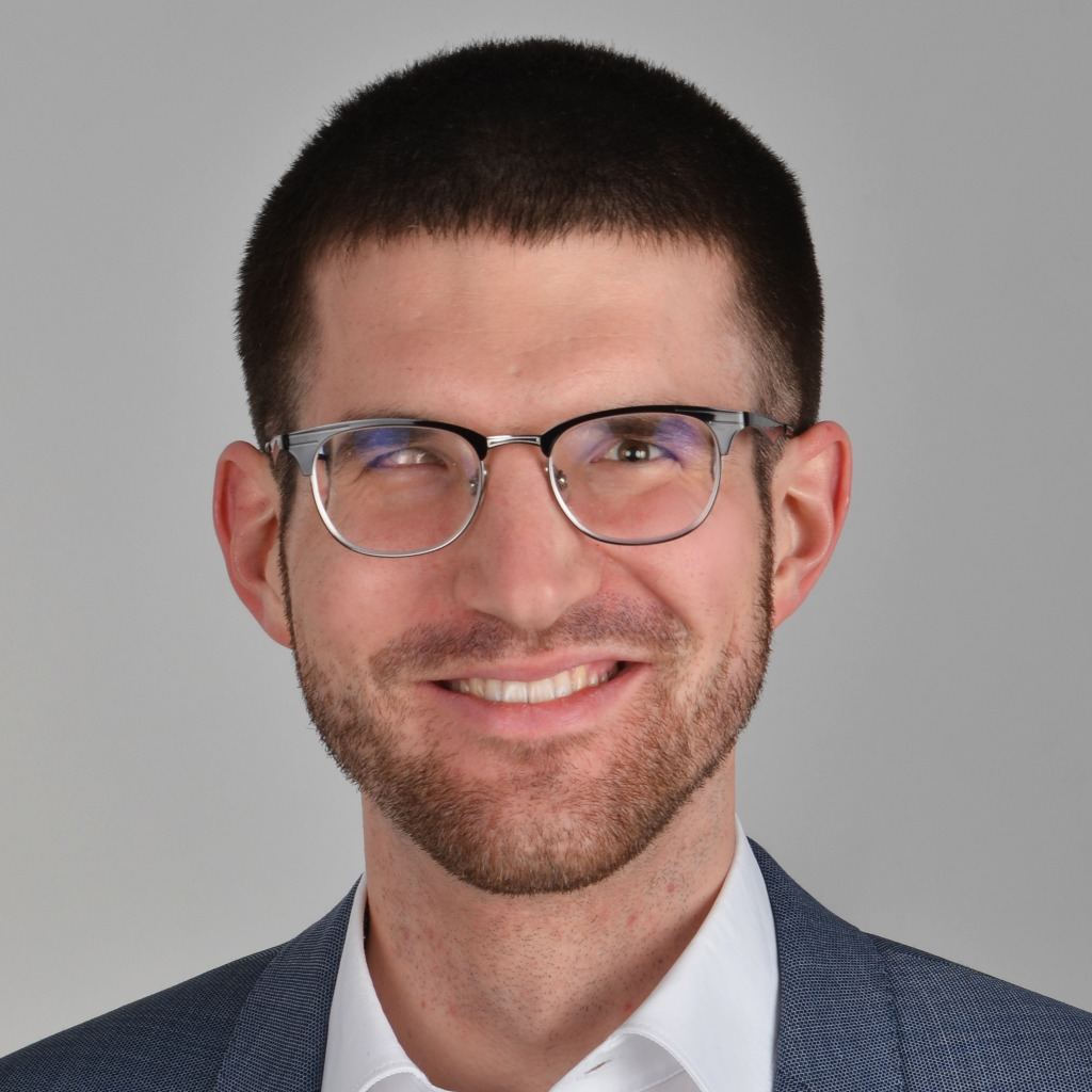 Lorenz Diehl Senior Manager EY (Ernst & Young) XING