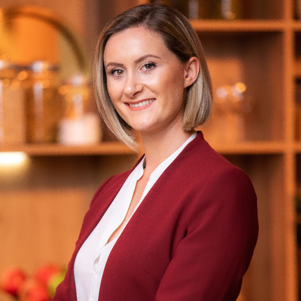 Roxana Moghari Geschäftsführerin AXORA GmbH XING