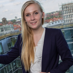 Karoline Möker