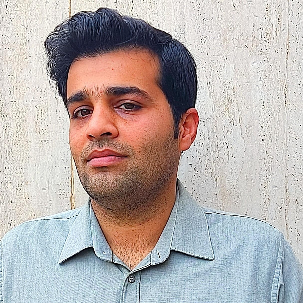 Mohsen Mohammadinezhad Rohrleitungsplaner/Stress Analyzer Razi