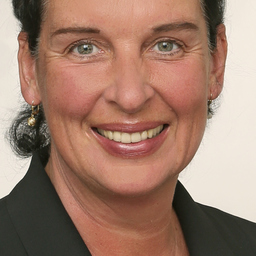 Dr. Christiane Lang