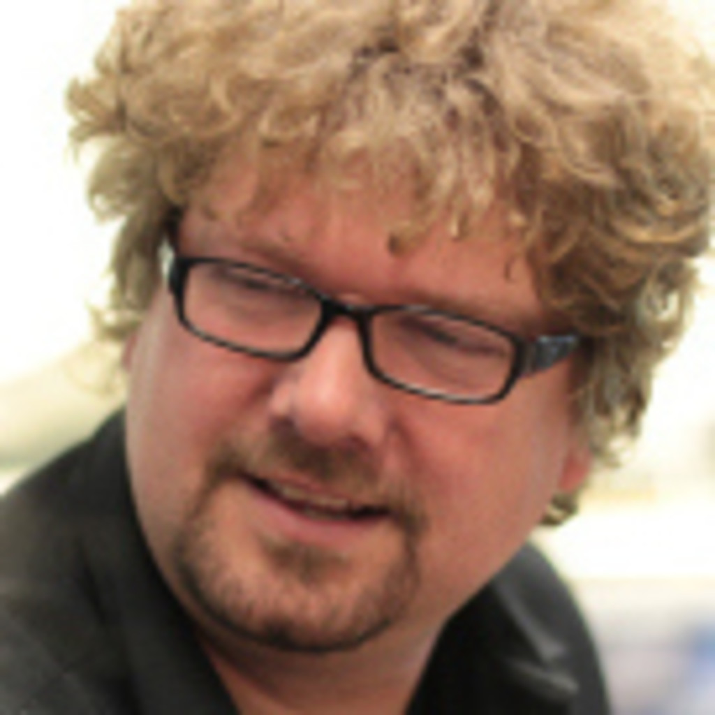 Jens Lemke - Head of Customer Relationship (CRM), EMEA, APAC & CALA ...