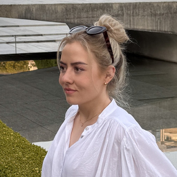 Nina Welk
