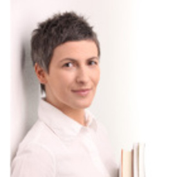 Dr. Doris Lind
