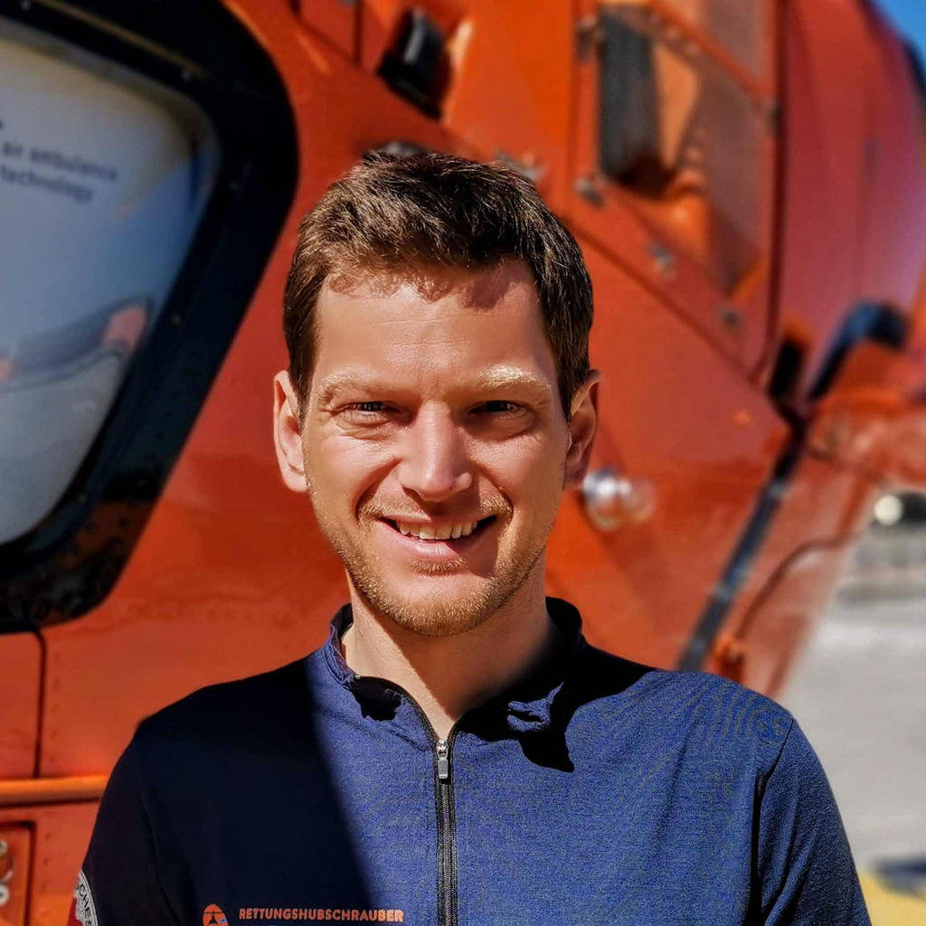 Sebastian Dechant Ltd. TCHEMS/HHO und Notfallsanitäter Bayerisches