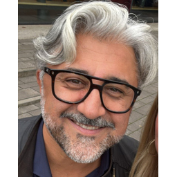 Dr. Kiarash Karampour