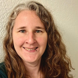 Nicole Laube