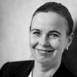 Dr. Sandra Haseloff
