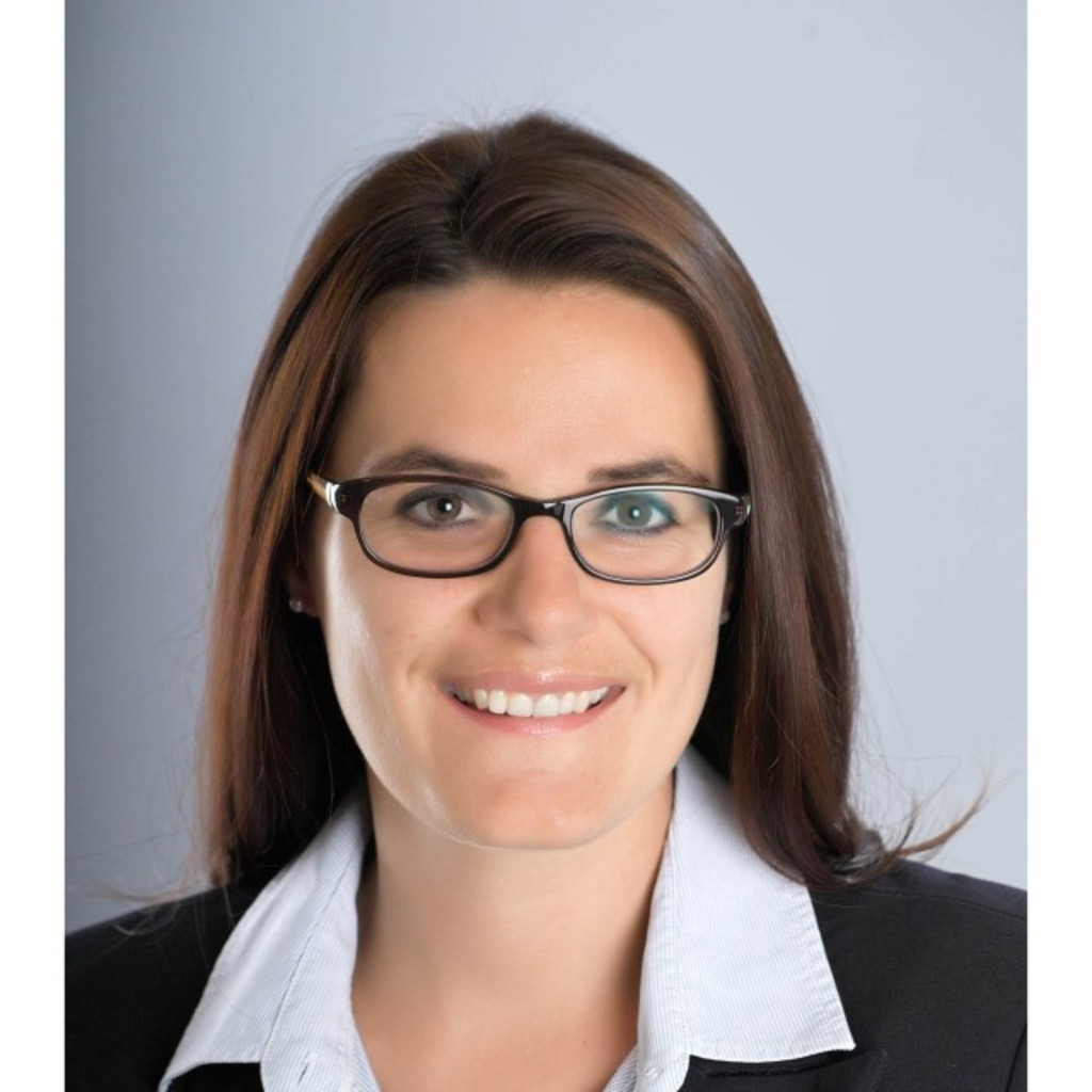 Annina Frischknecht Leiterin Fachverbund Internationales Nationale
