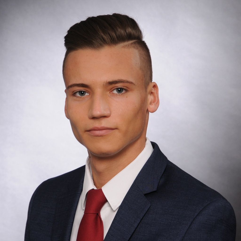 Dominic Müller Ausbildung und Berufserfahrung XING