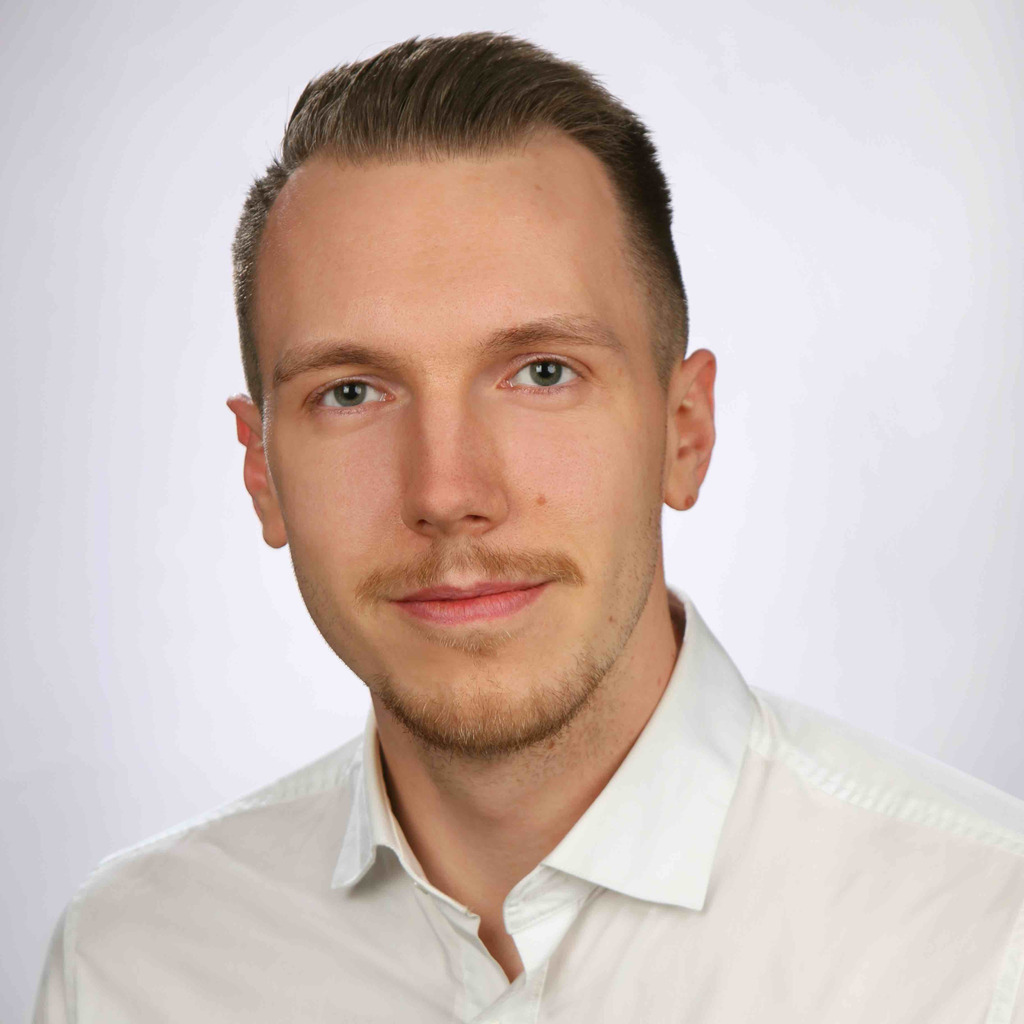 Alfred Sprenger Fertigungsleiter Vergüten und Oberflächentechnik