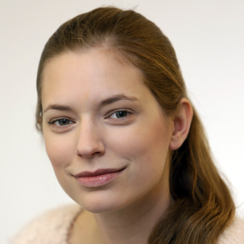 Noémie Linard Übersetzen Université de Mons XING