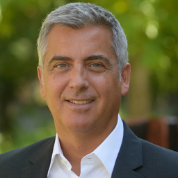 Dr. Juan Aiscar