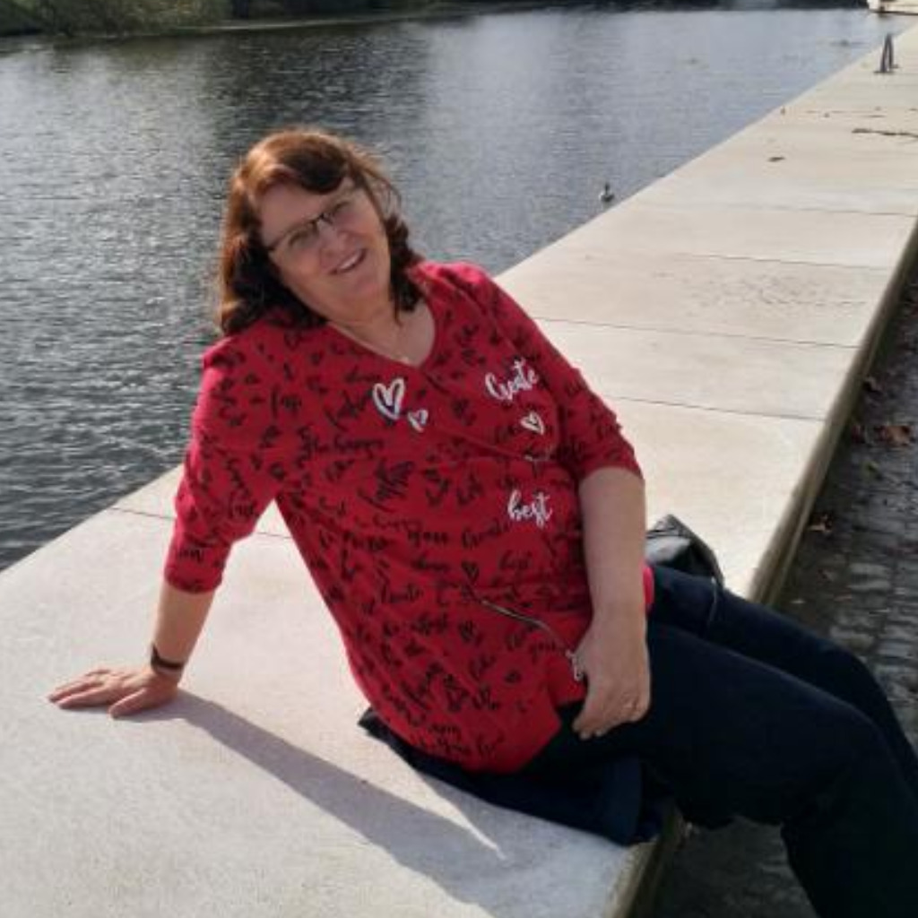 Andrea Hahn Sekretärin Elektro GmbH XING