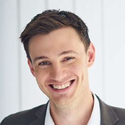 Dr. Benjamin Riedmüller