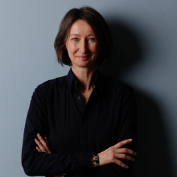 Ulrike M. Toth