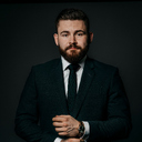 Sam  Plett