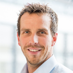 Dr. Tobias Bensiek