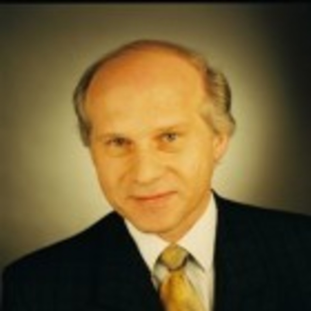 Gerhard Fischer Geschäftsführer Fischer Immobiliencenter XING