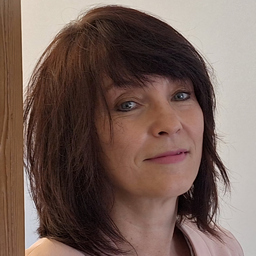 Claudia Göllert-Mößmer (LL.B.)