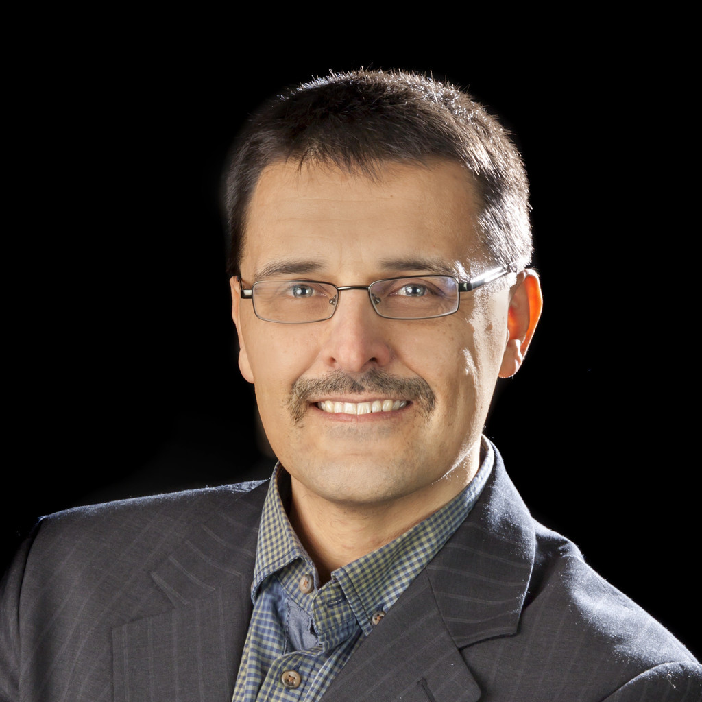 Michael Becker Product Manager Leistungssteller Advanced Energy