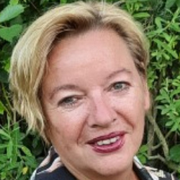 Veronika Tuip
