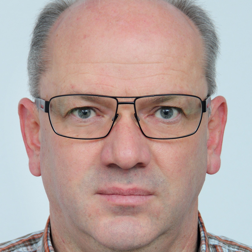 Gerhard Gruber QMLogistik / Spez. Logistik BMW Group XING