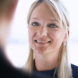 Dr. Claudia Sommer