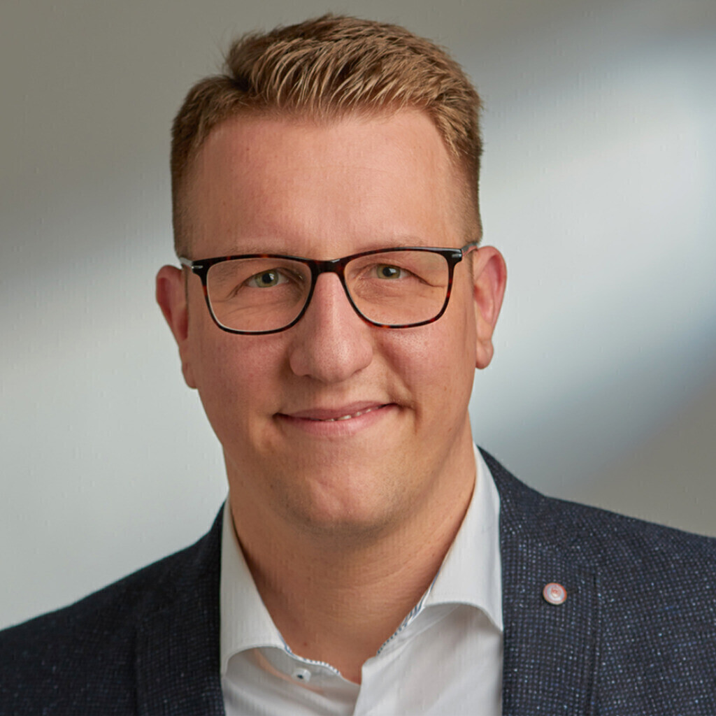 Alexander Metzger Technischer Leiter/ Technisches Management Mack