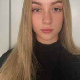 Kiara Takács