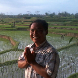 Yanie Wayan
