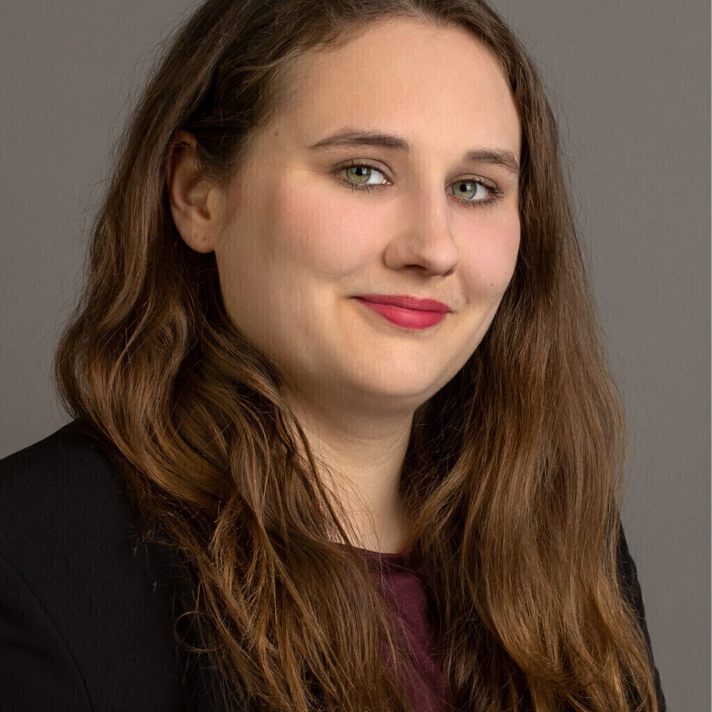 Anna Lena Richter - Informationsrecht - Hochschule Anna Lena Richter - Informationsrecht - Hochschule