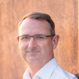Dr. Alexander Schömig