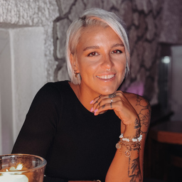 Vivien Fischer