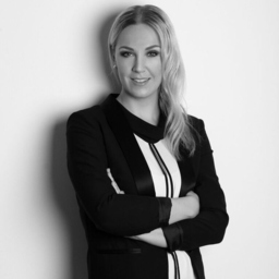 Julia Schmitt
