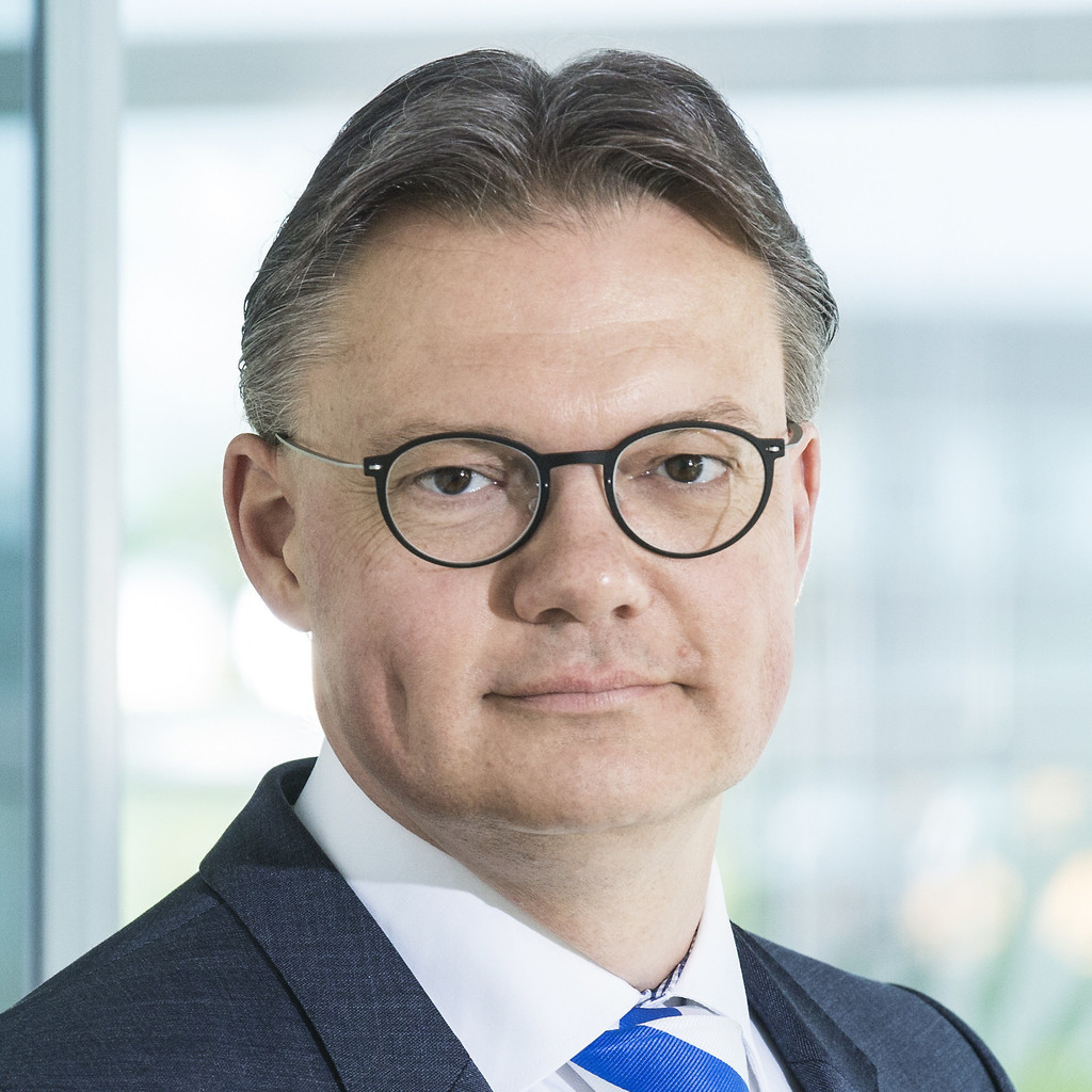 Ing. Jeffrey de Graaf Managing Director EMEA KnowBe4 XING