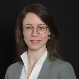 Annette Straub