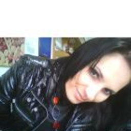 Bold monica Claudia
