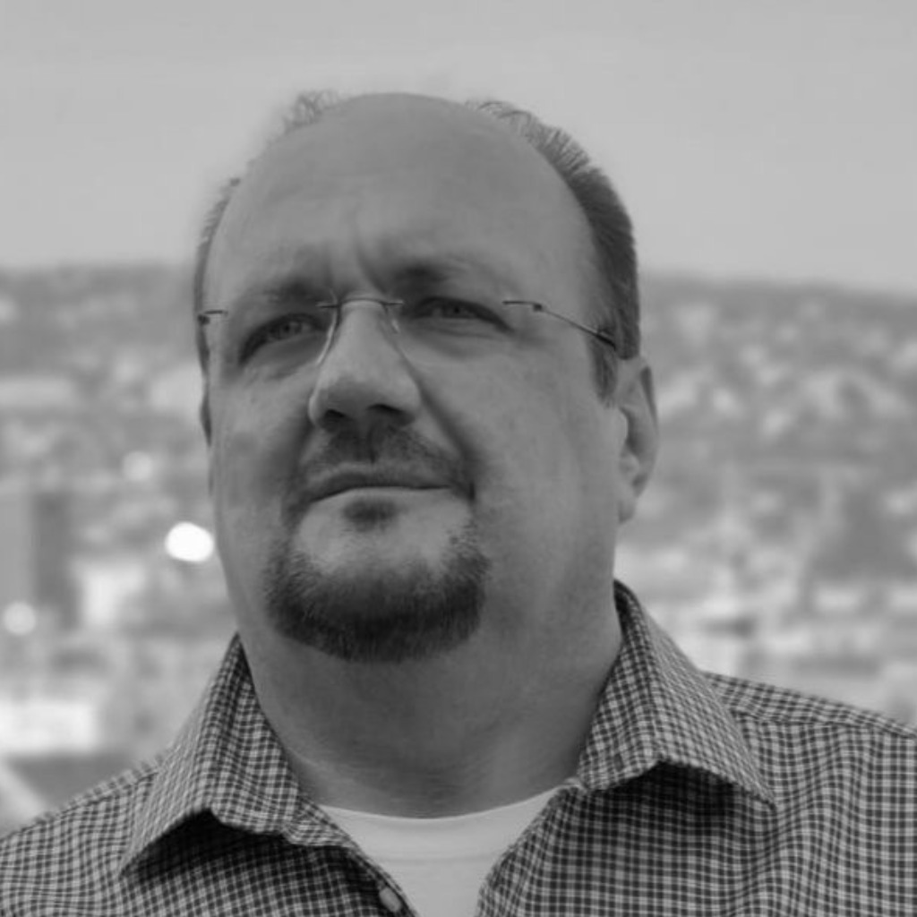 Stefan Ullrich Projekt und Produktionsmanager DATAGROUP