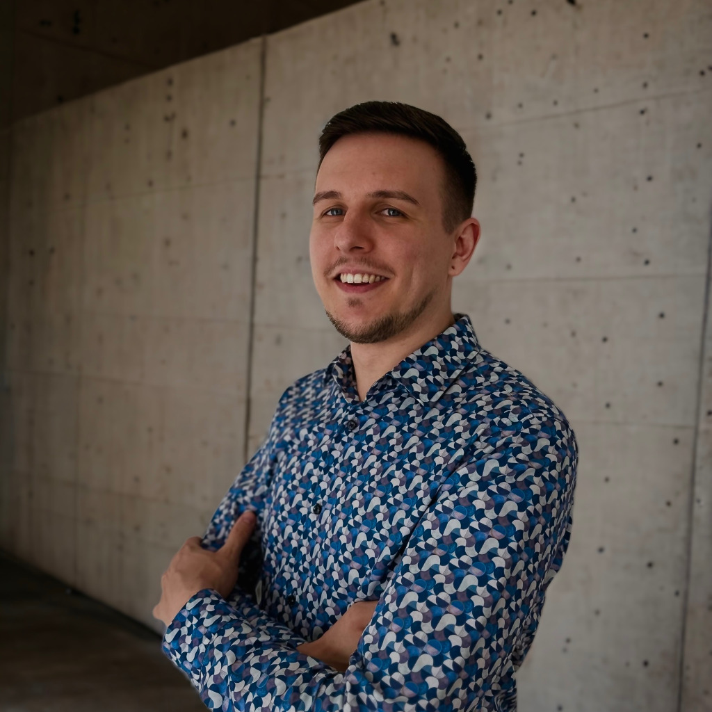 Christian Adam Triebfahrzeugführer Deutsche Bahn DB Cargo AG XING